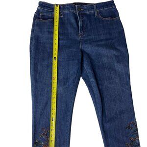 Chico’s So Slimming Girlfriend Slim Leg Ankle Jeans 10 (1.5R) Stretch